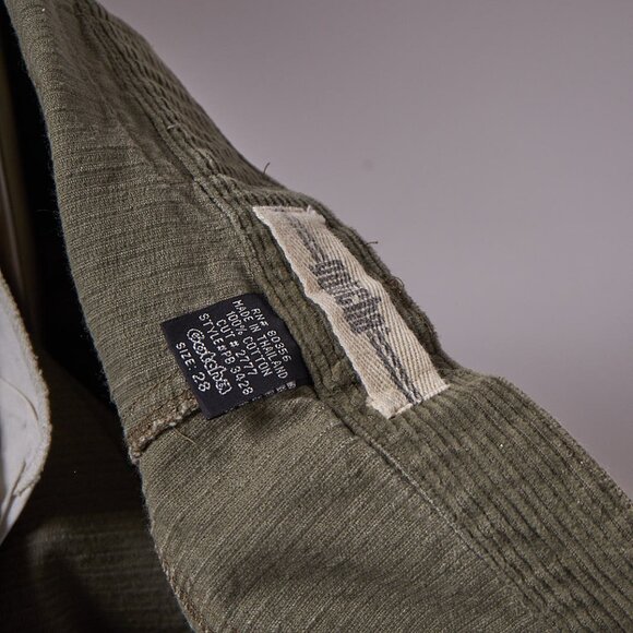 1990s Green Corduroy Deadstock Gotcha Pants - Picture 6 of 10